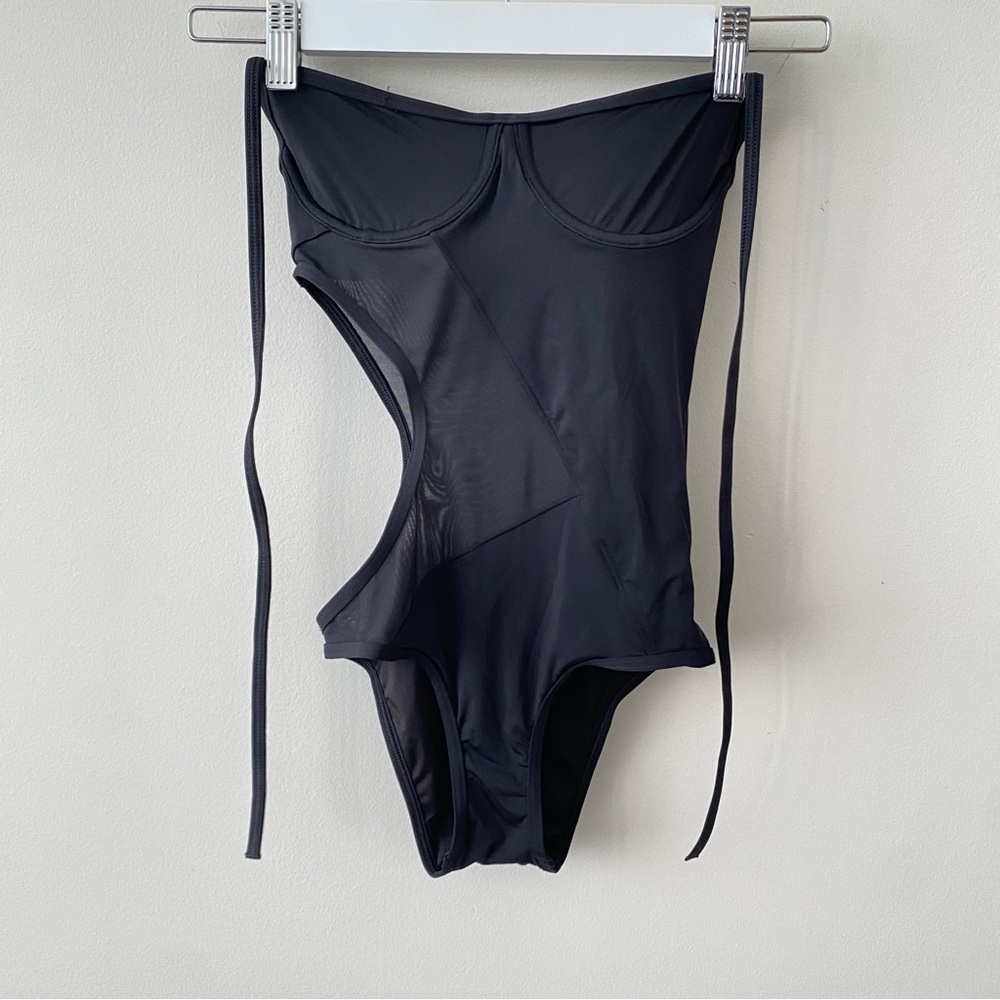 Victoria's Secret Black Cut-Out Halter Swimsuit Size XS